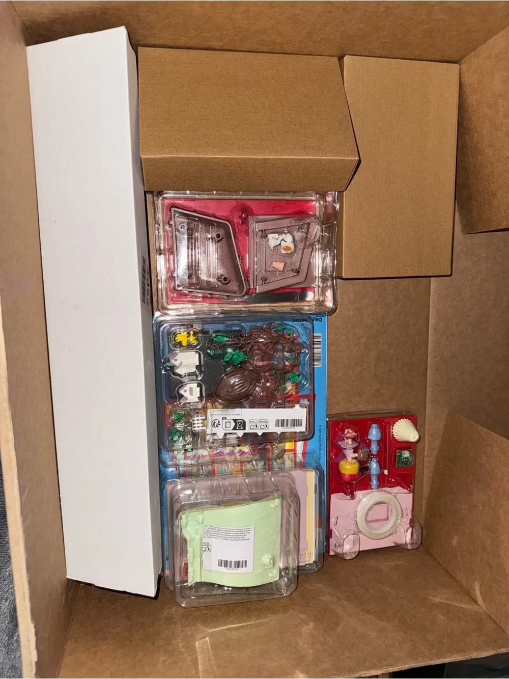 Snoopy Fanhome Collectible